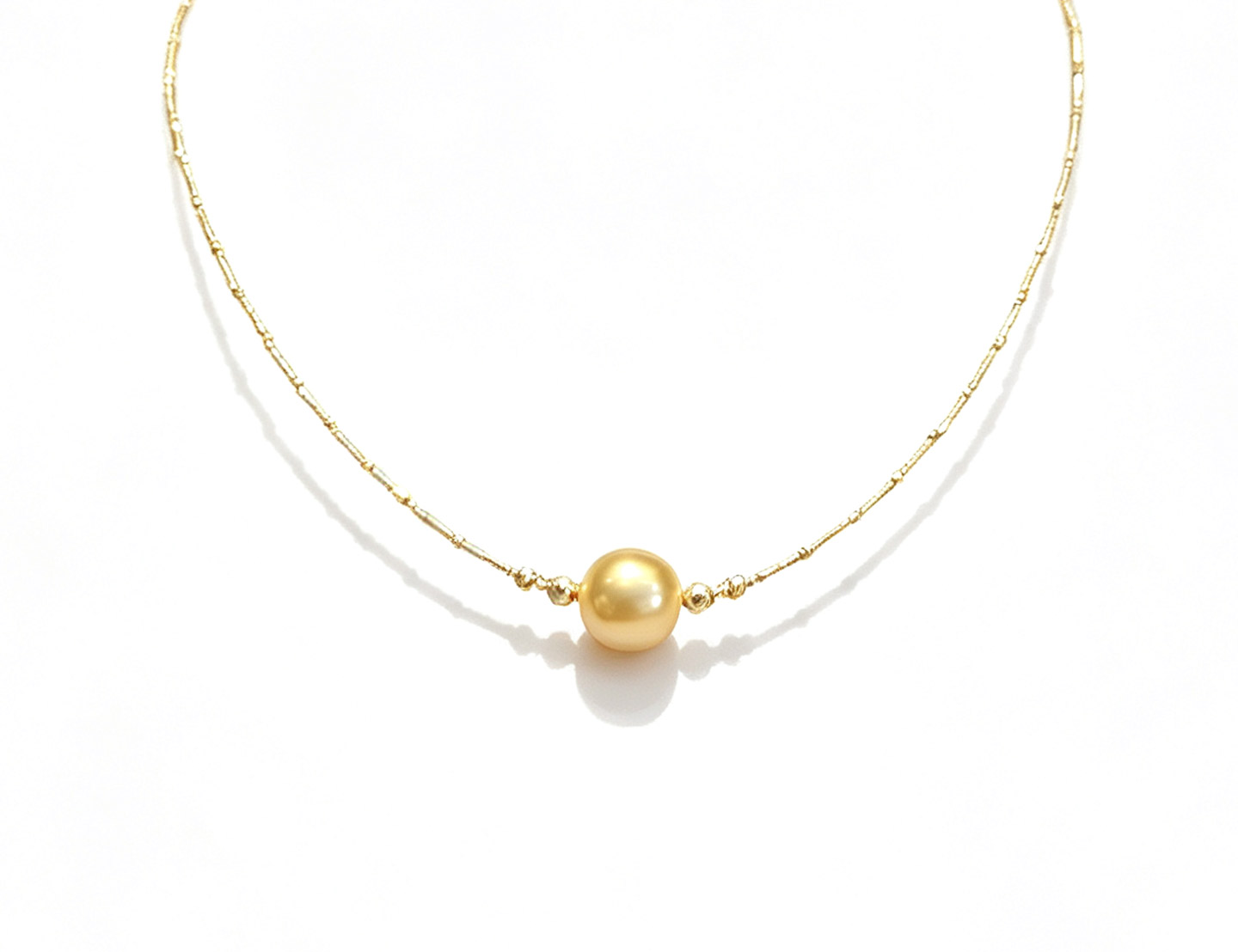 South Sea Golden Pearl Shiny Stylish Necklace